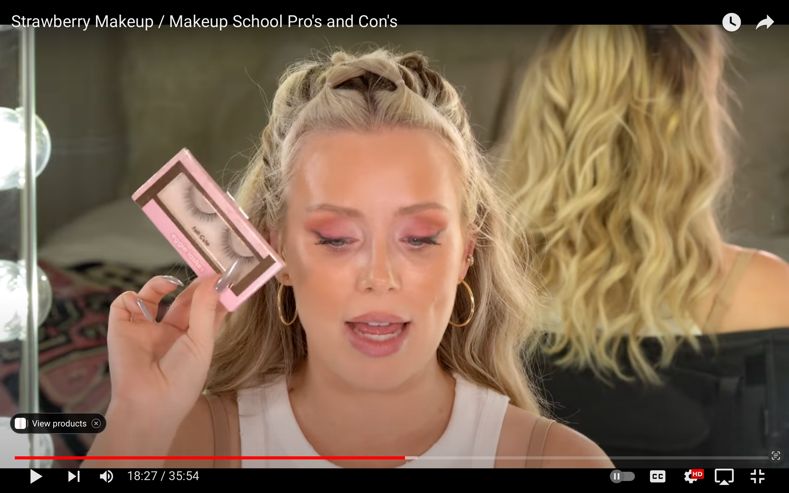 Load video: Strawberry Makeup with Eggie